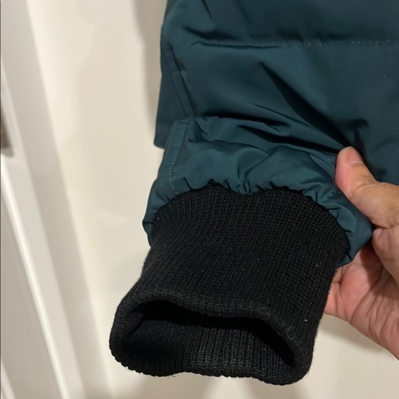 Rare moose knuckle Green Puffer Jacket with Fur Hood - Picture 4 of 13